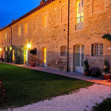 باستيا أومبرا Favorita Food&Wine Resort المظهر الخارجي الصورة