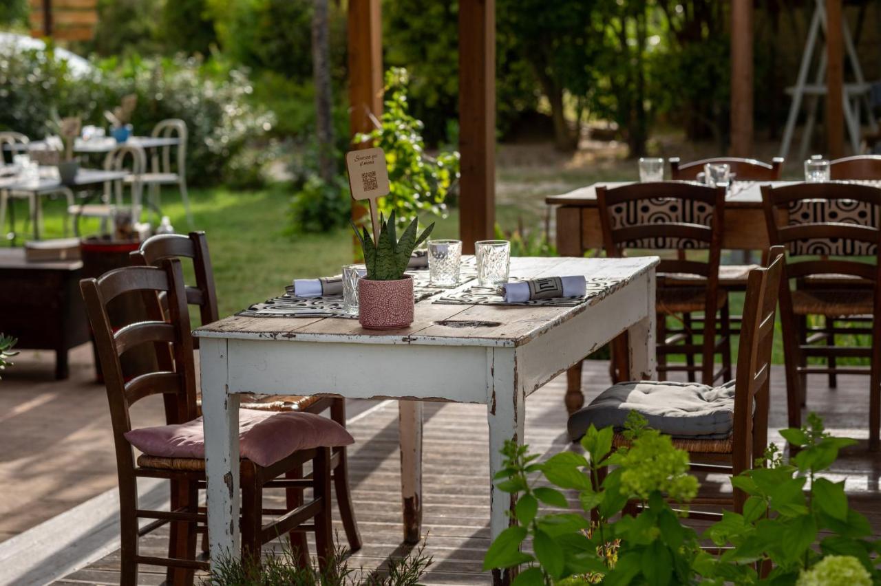 باستيا أومبرا Favorita Food&Wine Resort المظهر الخارجي الصورة