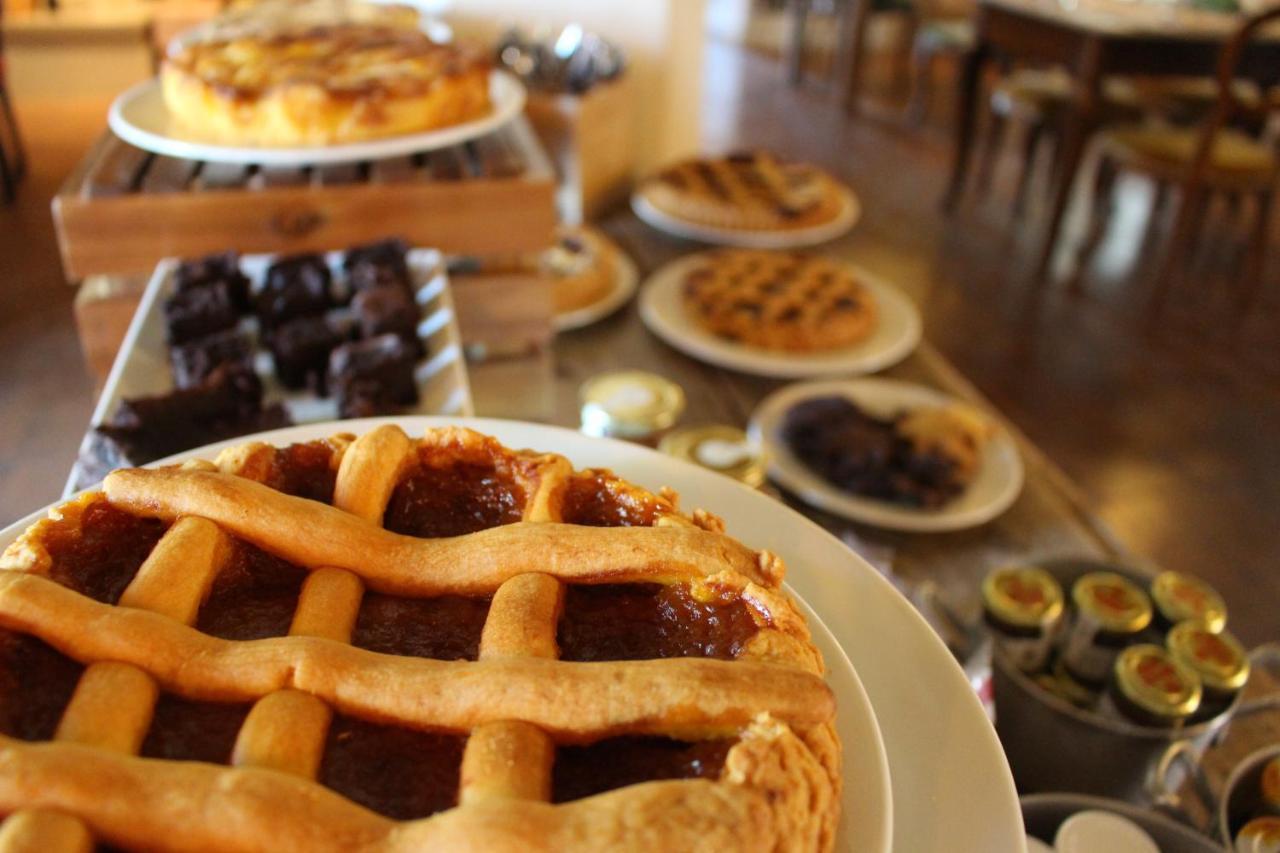باستيا أومبرا Favorita Food&Wine Resort المظهر الخارجي الصورة
